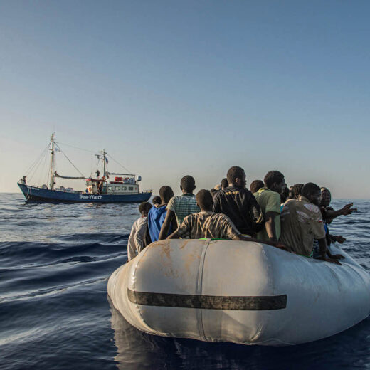'We vingen 500 mensen op in onze rafts. Waar was Frontex? Waar was de marine?'
