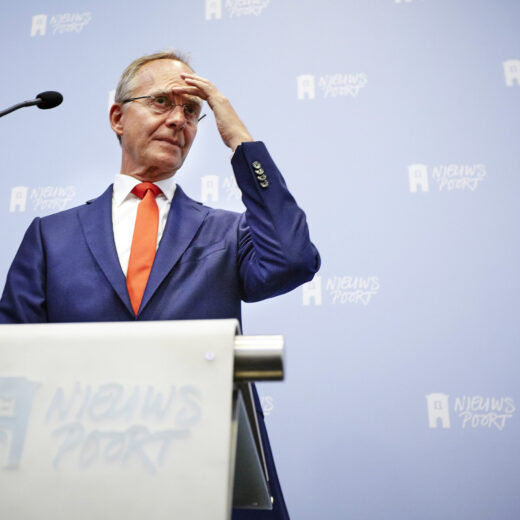 Is het niet hoog tijd voor wat minder gas, minister Kamp?