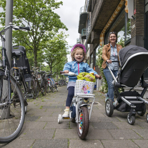 De zijwieltjes worden onder ons bestaan weggeslagen