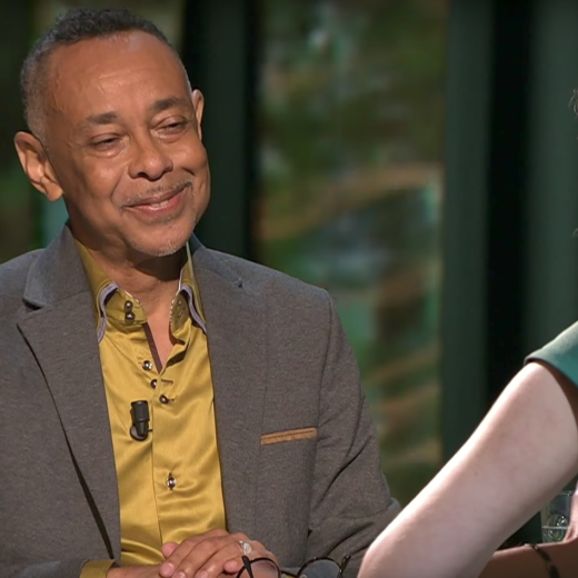 De stroeve dialoog tussen Abbring en Helberg is exemplarisch voor het racismedebat in Nederland