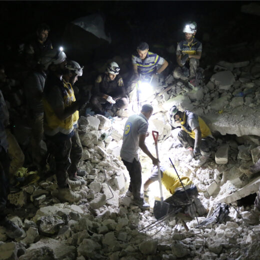 Hoe moet het nu verder met Idlib en de White Helmets?