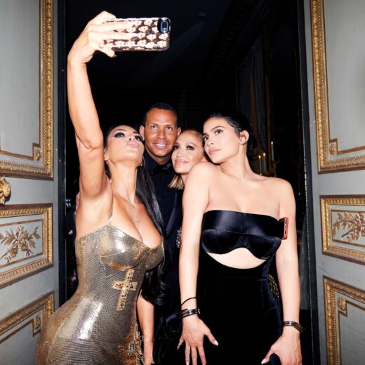 De kruistocht van actrice Jameela Jamil tegen het onhaalbare Instagram-schoonheidsideaal