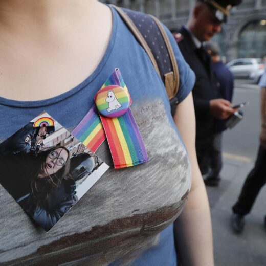 Hoe Russische homo's en lesbiennes ondergronds worden gejaagd