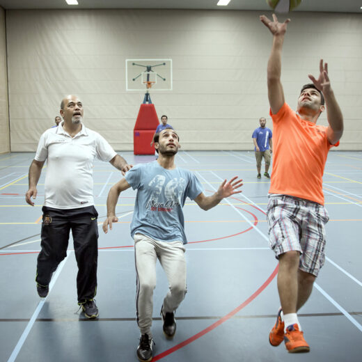 Waarom asielzoekers minder psychische zorg krijgen dan andere Nederlanders