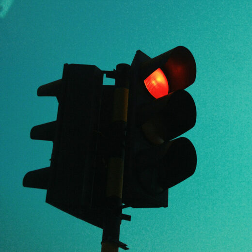 Waarom is er geen drukknopje voor automobilisten? Over de morele keuzes in verkeersregeling