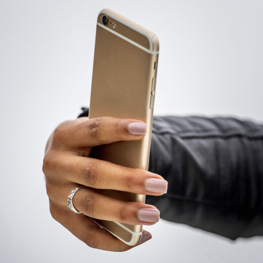 Zelfportretverslaving: waarom we niet zonder selfies kunnen