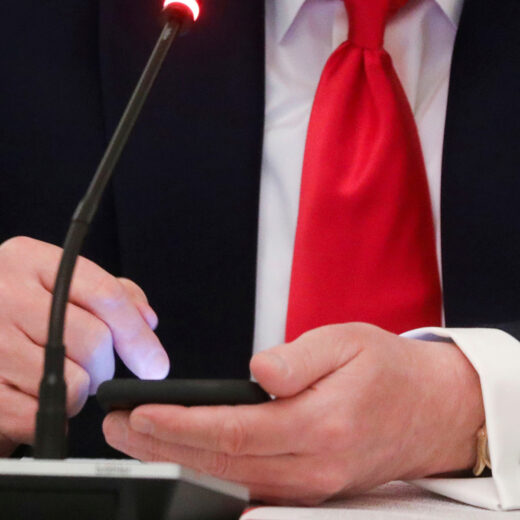Hoe drie Nederlandse hackers het Twitteraccount van Donald Trump hackten