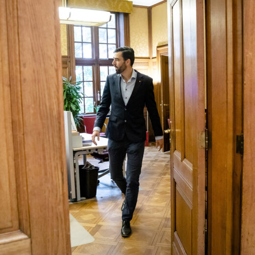 De onmisbare klasse is onzichtbaar en altijd de dupe, stelt Ron Meyer