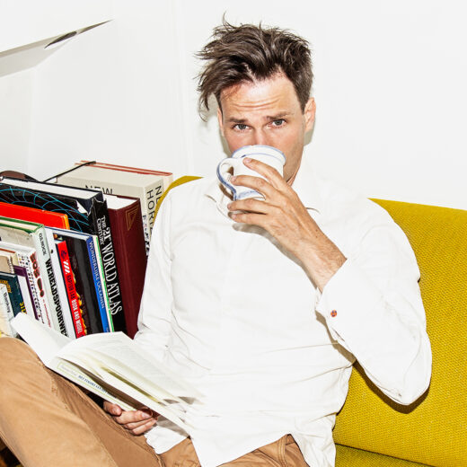 Componist en idealist Merlijn Twaalfhoven: 'Ik denk dat we wél iets kunnen betekenen’