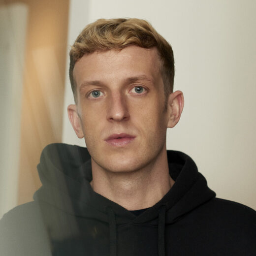 Édouard Louis: ‘Ik schrijf niet om over mezelf te praten. Dit is politiek’