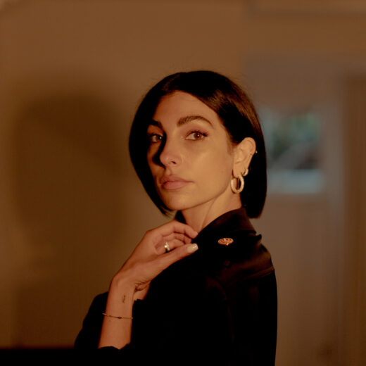 Influencer Anna Nooshin: ‘Ik wilde onafhankelijk zijn en vrij en succesvol. Dat was mijn drive’