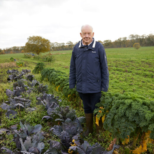 Dat Nederland de efficiëntste landbouw ter wereld heeft is een sprookje. Boer Meino Smit bedacht een alternatief