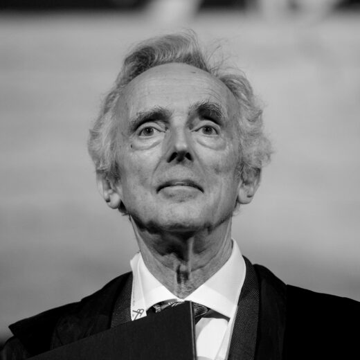 Literaire Kroniek: De tragiek en balsem van de onwetendheid