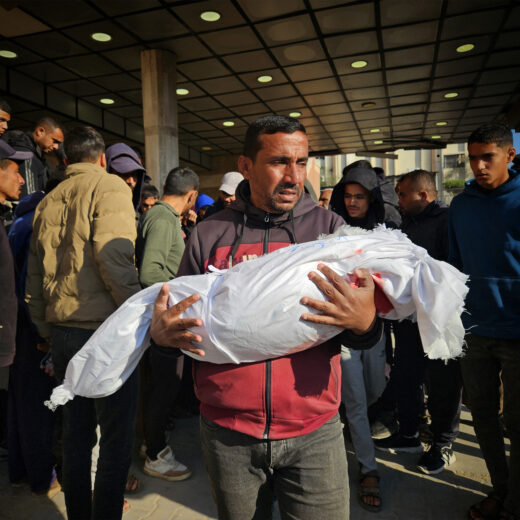 Waarom Vrij Nederland het geweld in Gaza genocide noemt